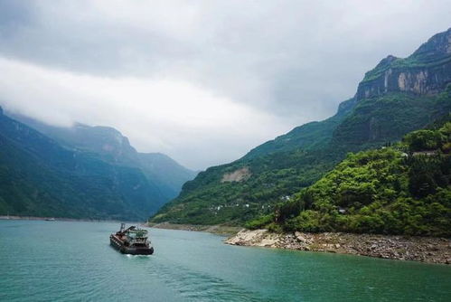 三峽旅游是從重慶出發(fā)好還是從宜昌出發(fā)好呢