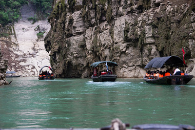 探秘小小三峽：三峽旅游中的秀美瑰寶