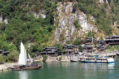 三峽兩岸 壯麗景致與旅游體驗