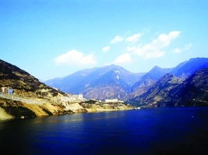 動車開通助力三峽旅游降價，產(chǎn)品直降千元引關(guān)注