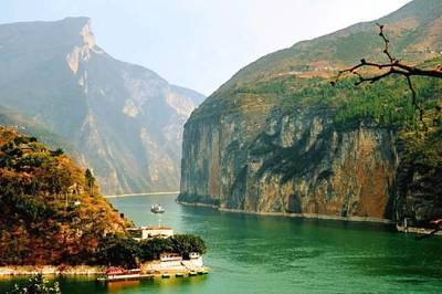 余位緊張！十月黃金周，暢游宜昌三峽，盡覽長江壯麗與三峽雄奇